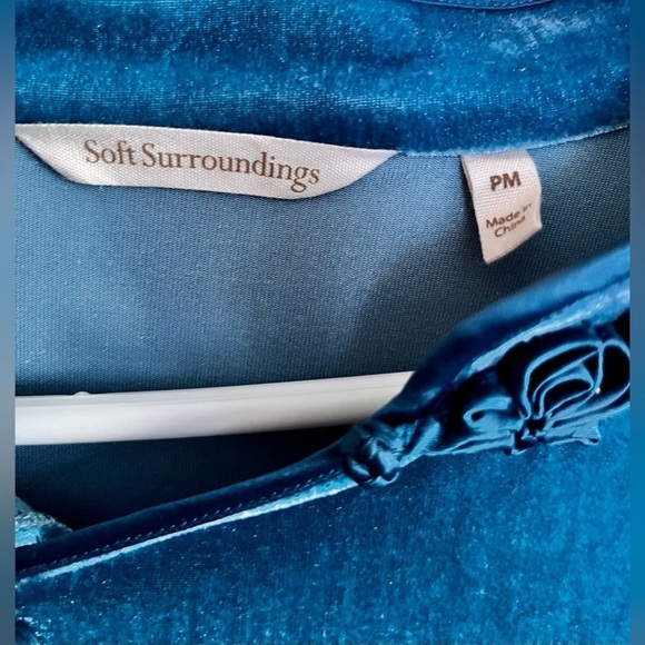 Soft Surroundings Velvet Velour Blue Women's Top Size PM Mandarin Elegant Gift - Picture 4 of 15